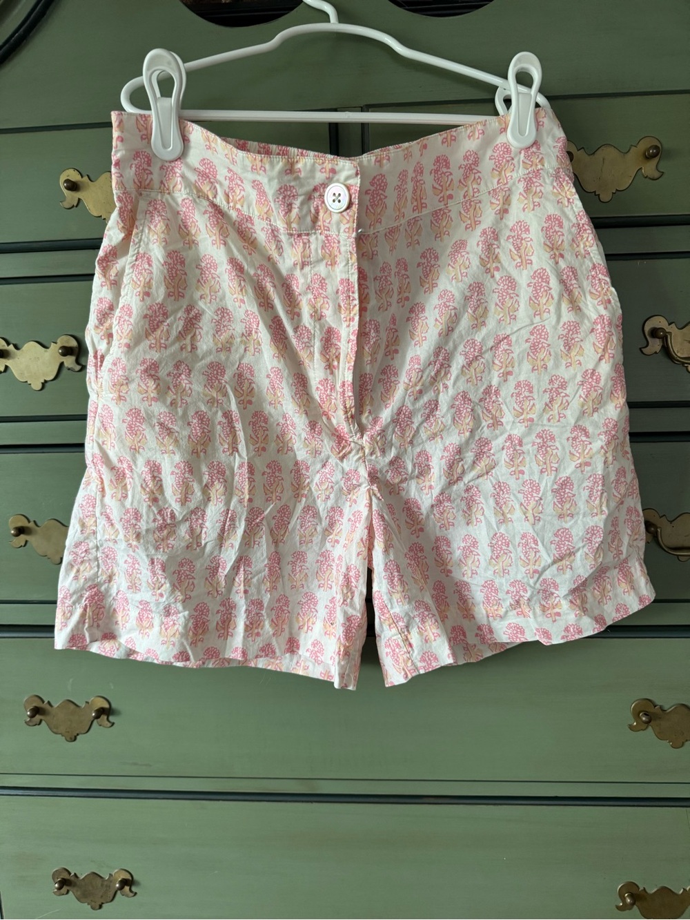 Faherty Malibu Short in Pink Taj Floral, Organic Cotton, Elastic Waist, Small - Picture 3 of 12